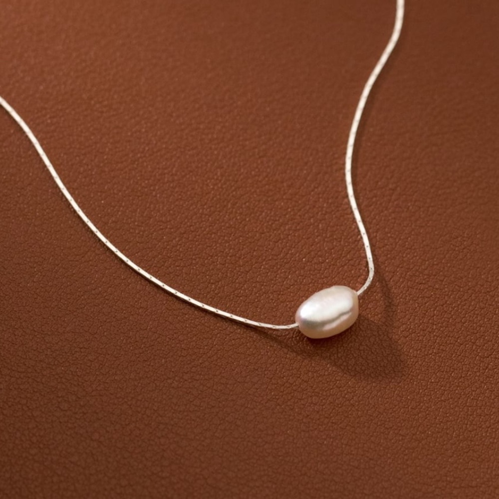 925 Sterling Silver Freshwater Pearl Irregular Minimalist Necklace